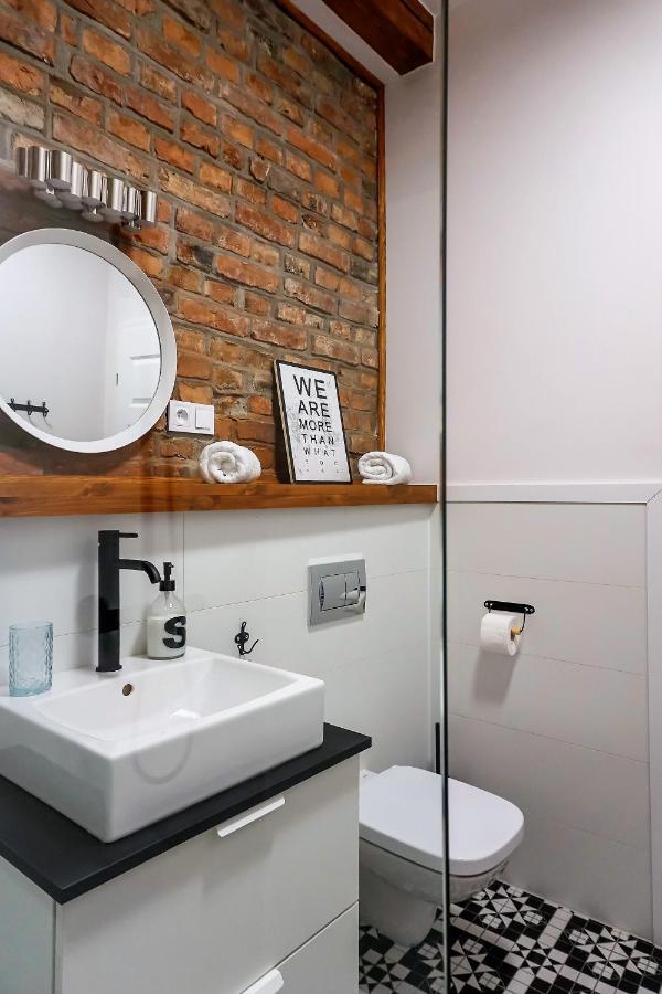 Apartamenty Torunskie Pod Krzywa Wieza Exteriér fotografie